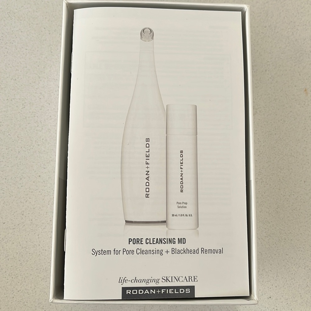 Rodan and Fields Pore Cleansing + BlackHead Removal System